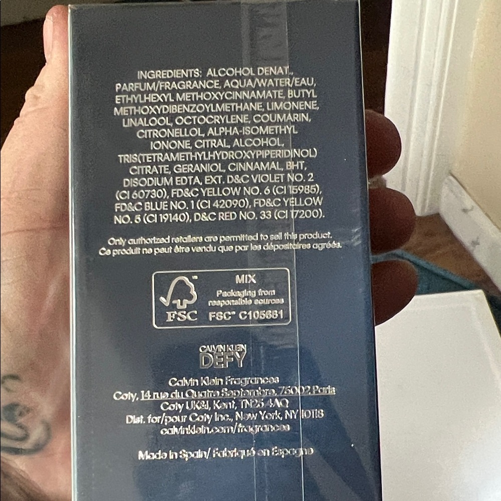 Calvin Klein Defy Eau de Toilette in Deep Blue 1.6 ounce - Picture 2 of 2